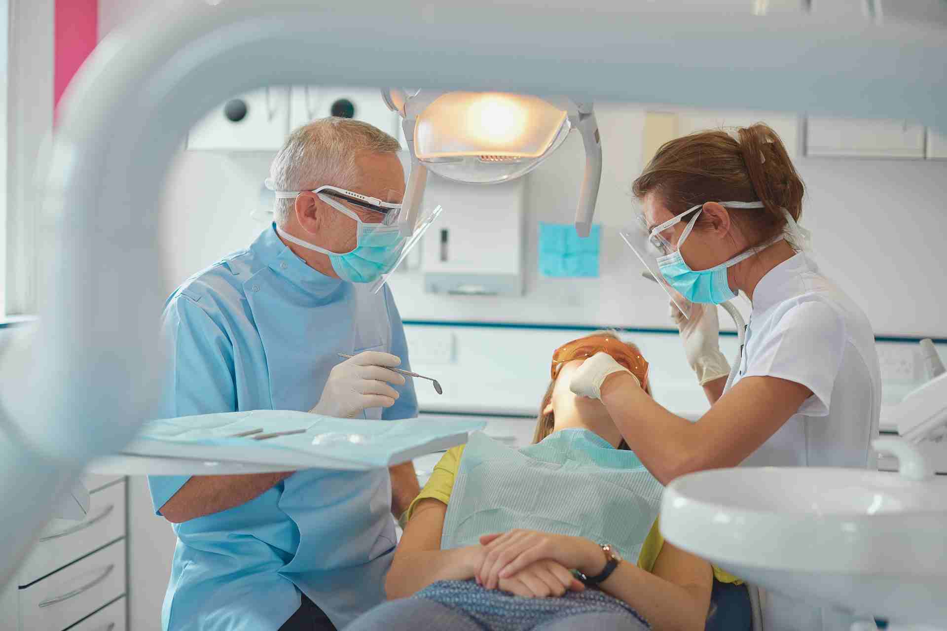 Dentist in Lancing, TN